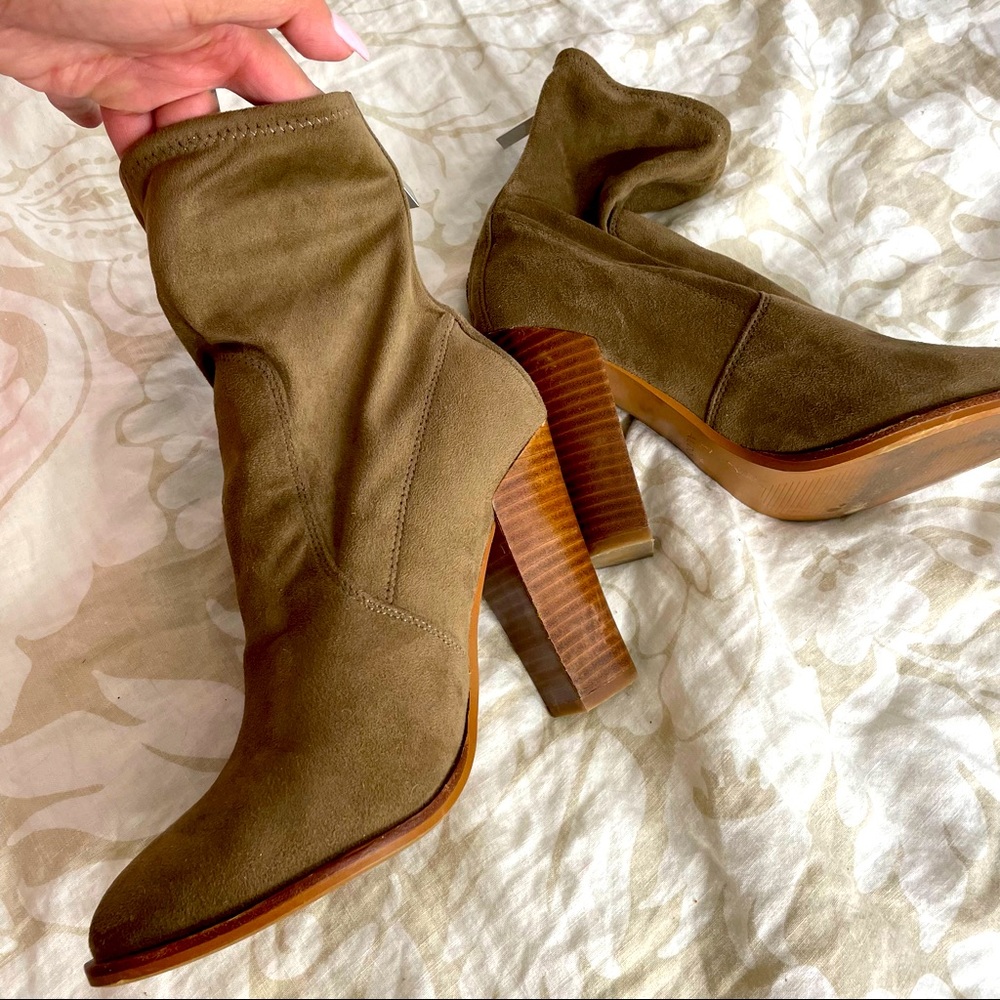 ALDO Booties - Picture 3 of 6